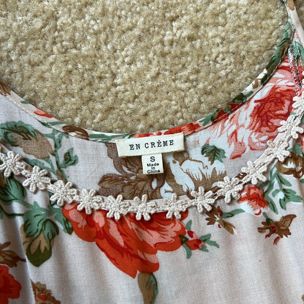 2 spring dresses - Picture 5 of 5